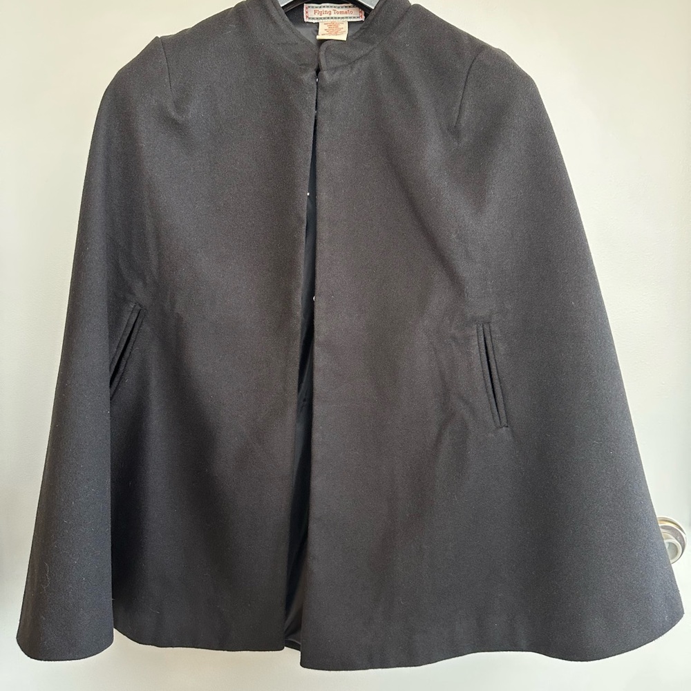 Flying Tomato Black Cape
